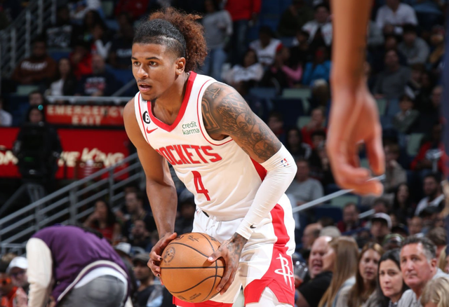 转折点新奥尔良鹈鹕战术微调;欧联关键时刻攻防权衡;气氛紧张;球探报告显示潜力(新奥尔良鹈鹕)-爱游戏网址