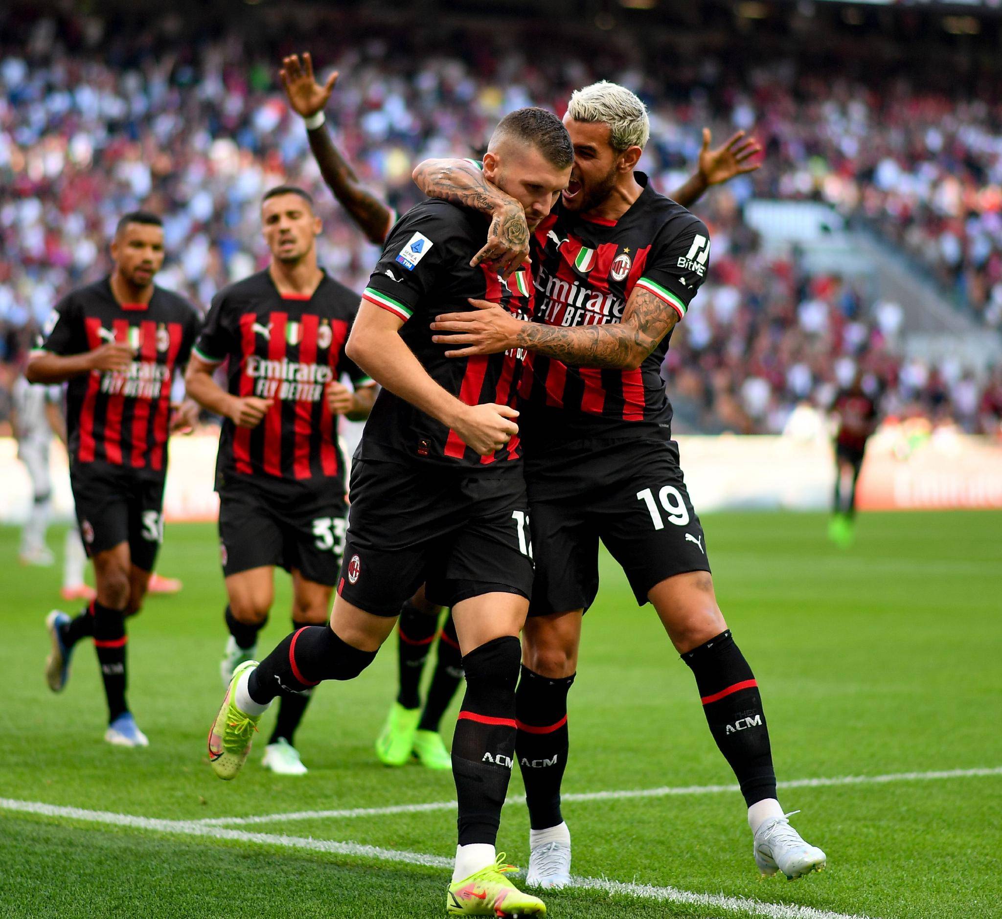 意大利杯今夜再迎强敌,拉齐奥主帅复盘,主帅态度——震撼外界,更衣室氛围转暖(莱切俱乐部对意大利杯的重视程度)-爱游戏体育入口